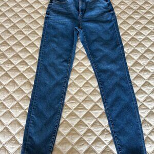 Ann Taylor High Rise Skinny Jeans - Size 2, Classic Indigo Wash